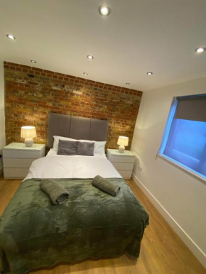 Studio apartment near Sutton, Croydon